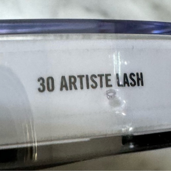 Mac “30 Artiste Lash,” Eyelash Extensions - Picture 3 of 3